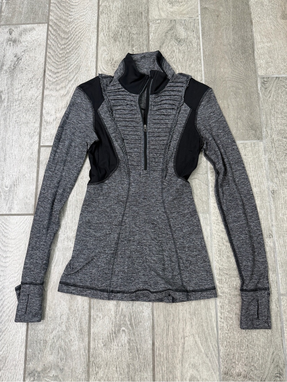 lululemon athletica Gray & Black Quarter-Zip Performance Pullover